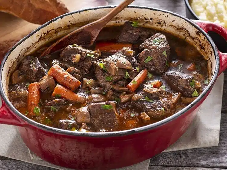 Boeuf bourguignon traditionnel