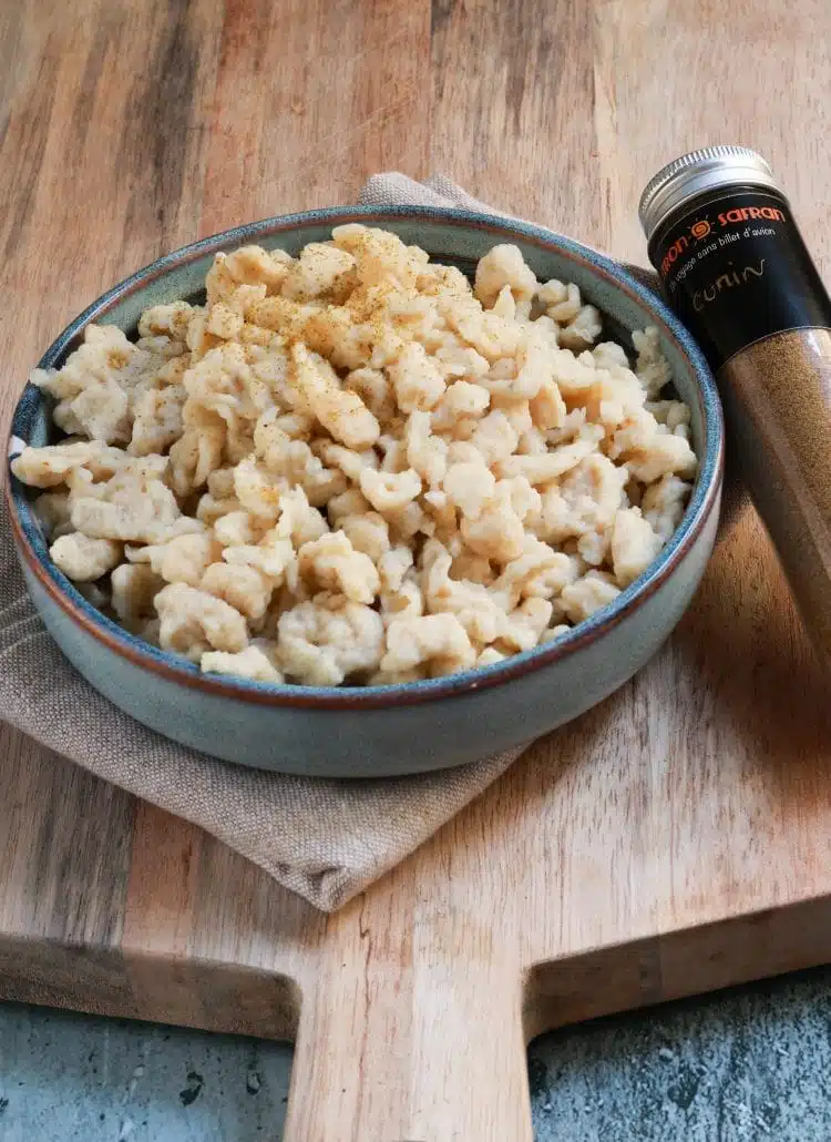 Spätzles au cumin à la crème de munster