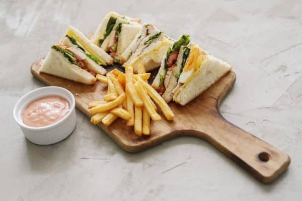 Club sandwich au poulet