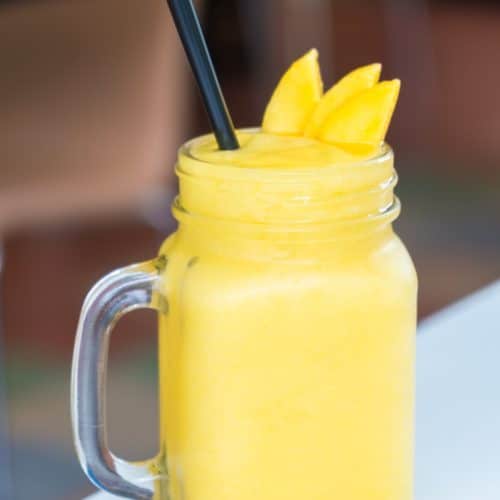 Smoothie à l'ananas et mangue