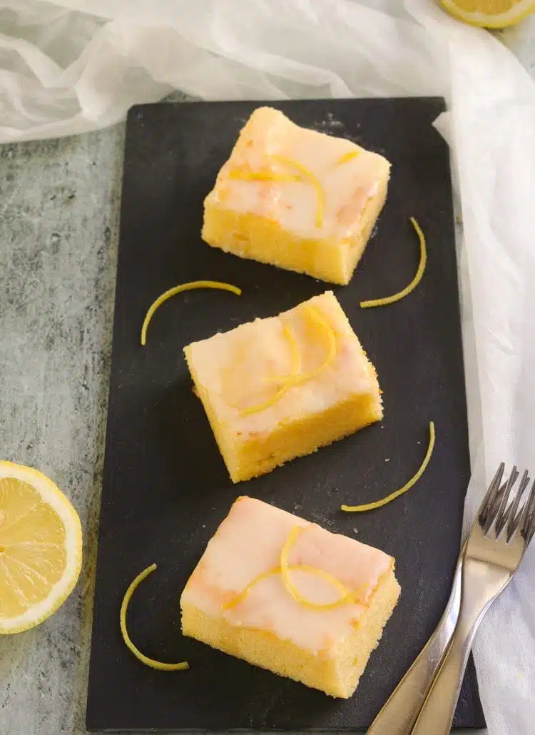 Carrés moelleux au citron