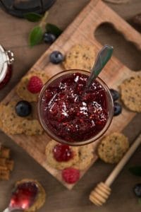 Confiture de fruits rouges