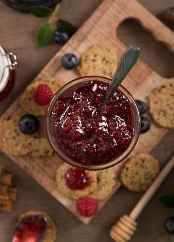 Confiture de fruits rouges