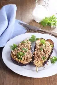 Aubergines farcies au quinoa Aubergines farcies au quinoa