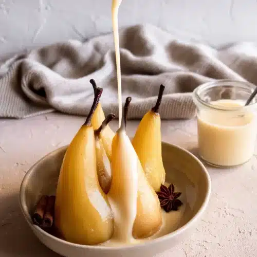 Poires pochées aux épices douces
