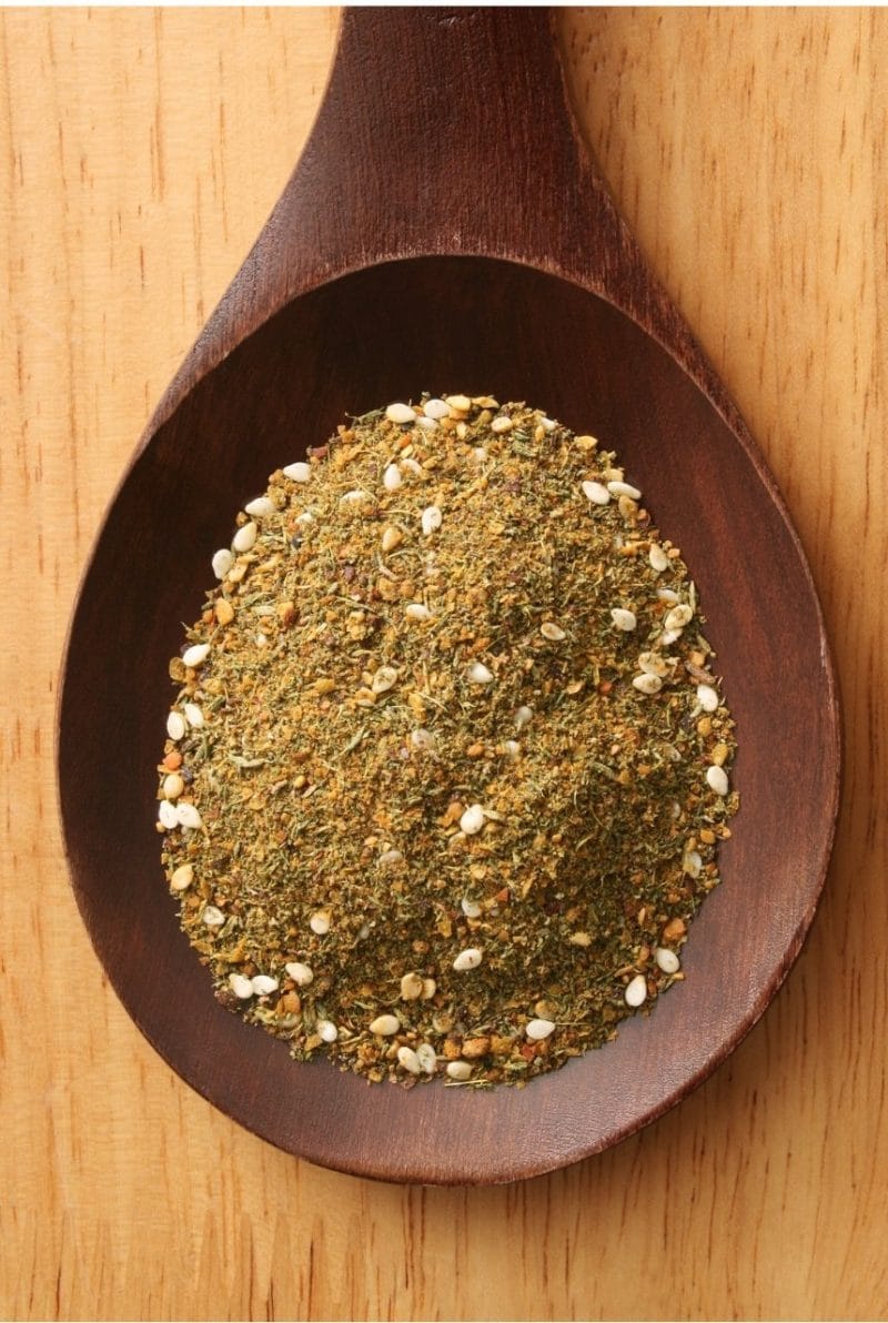 https://nuagesdepices.com/zaatar-le-melange-libanais-qui-rend-addictif/ zaatar