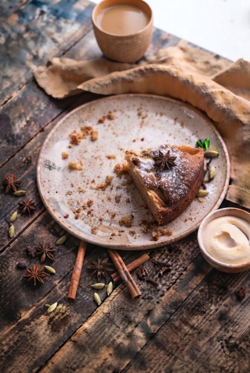 Gâteau fondant aux pommes et épices chaï